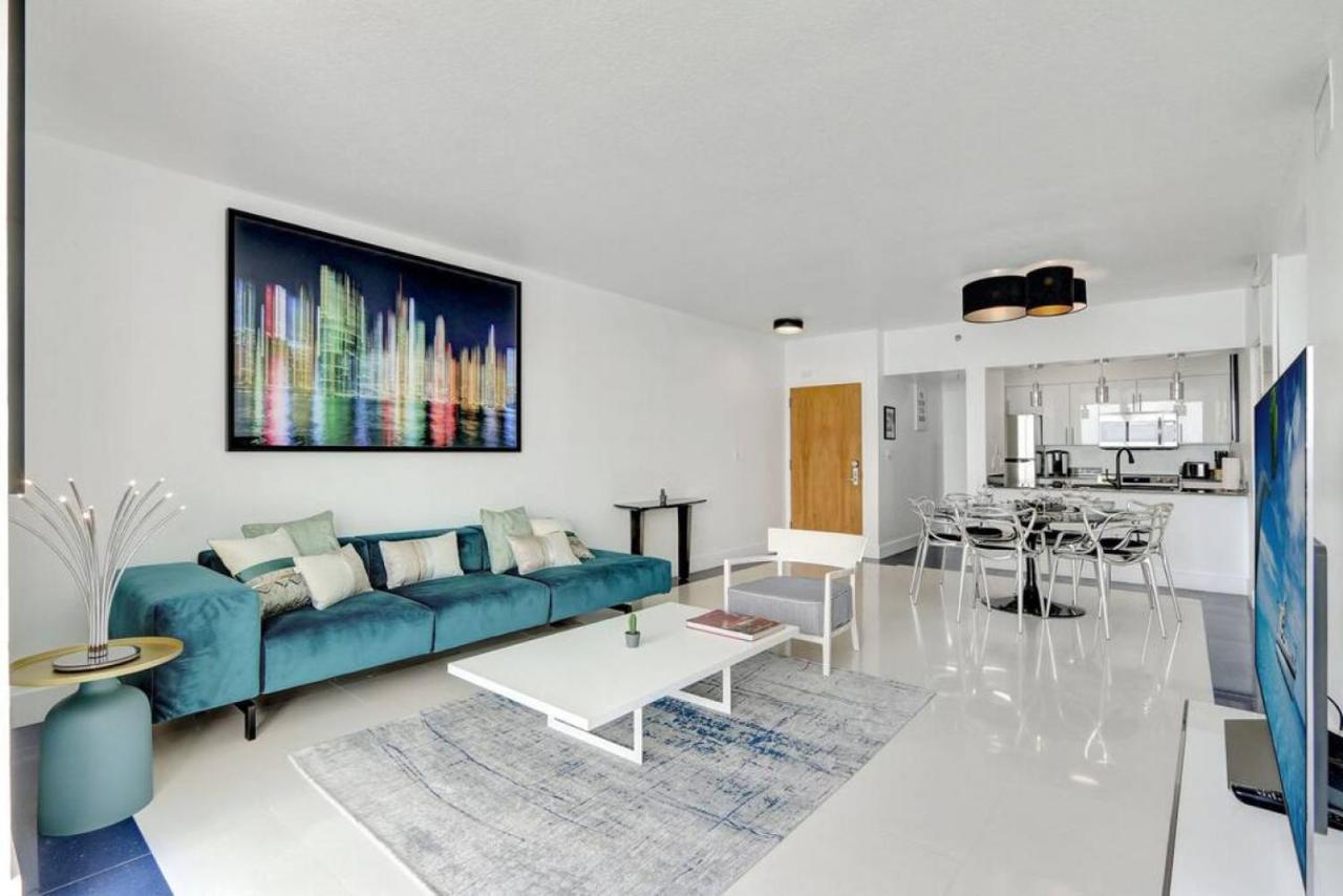 3br Penthouse With European Flair N Amazing Views Hébergement de vacances *